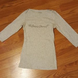 Xs Victoria's Secret Gray mid-sleeve shirt